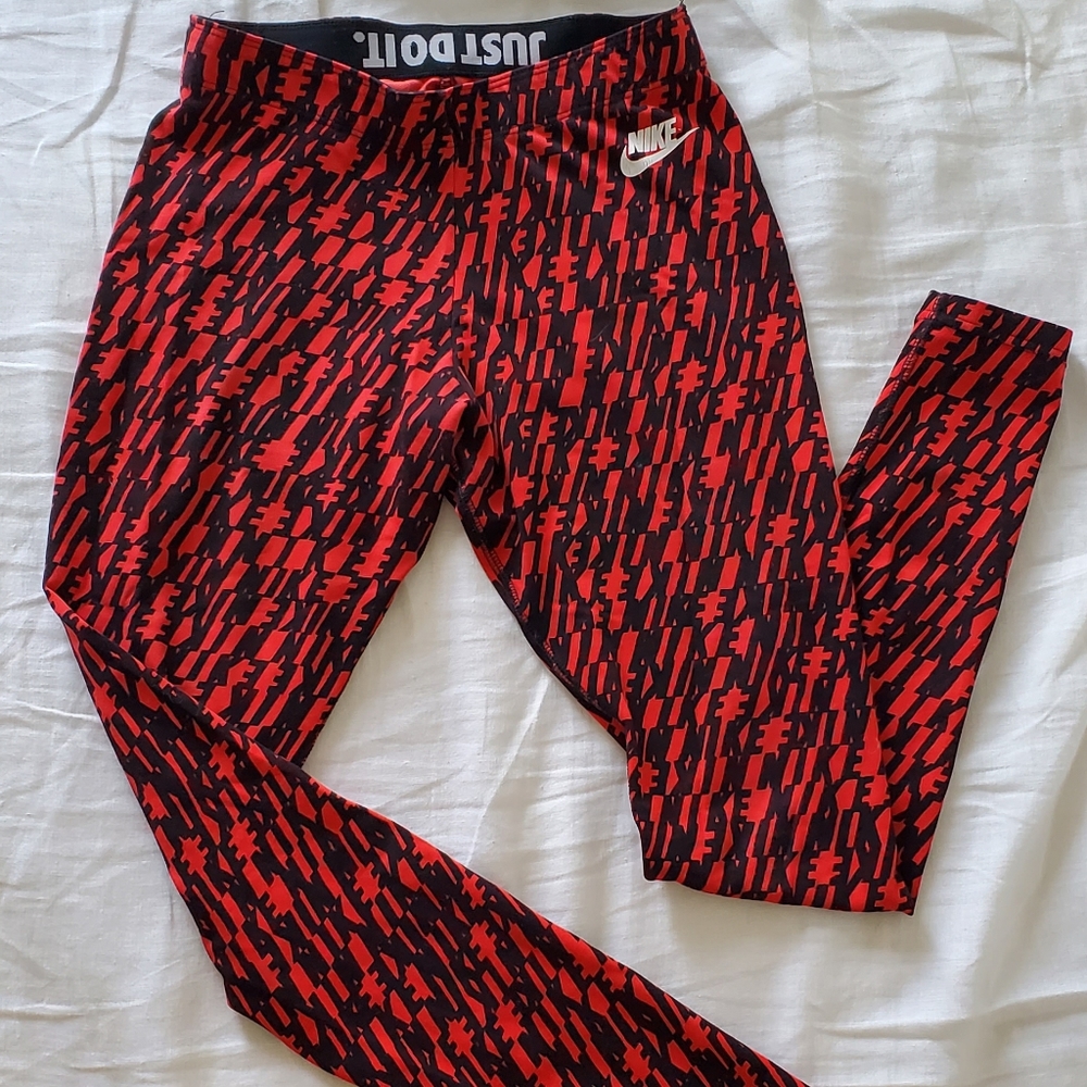 Nike leggings